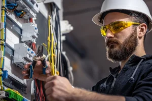Panne électrique au niveau du tableau : comment réagir ?